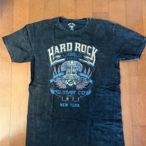 Hard Rock Cafe Black New York Graphic Tee